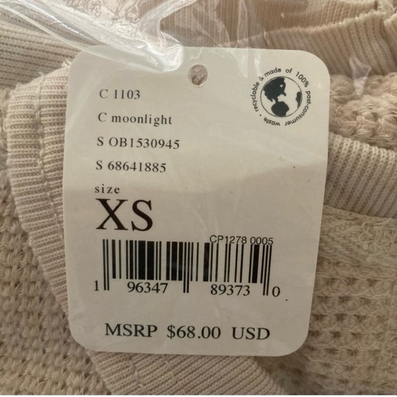 Free People Movement Dream Work
(NWT Layer in Moonlight  Size:XS /S COLOR:Cream - Picture 5 of 8